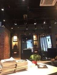 -Kraemer Paris  苏豪路易士·嘉玛发廊