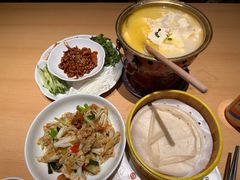 文火慢炖豆腐-关东小磨东北菜(上海长风大悦城店)