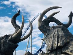 -七彩云南欢乐世界