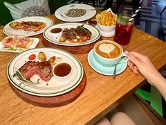 -Famous肥猫墨西哥音乐餐吧(五棵松华熙LIVE店)