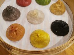 -乐忻皇朝(上海中心大厦店)