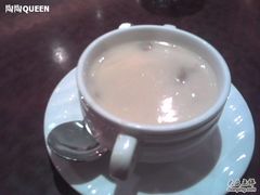 鸡茸蘑菇浓汤-必胜客(证大大拇指店)