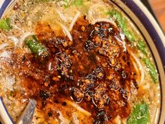 -云阿蛮云南生烫牛肉米线(奉贤路店)