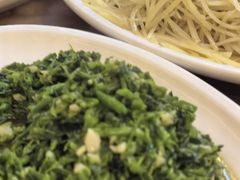 -华冠悠岚·庭院餐厅(青城后山店)