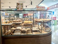 -CARINO BAKERY&CAFE(人广来福士店)