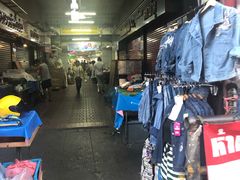 -瓦洛洛传统市场