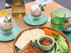 猪颈肉什锦拼-mango tree芒果树泰国餐厅(青岛万象城店)