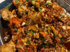 -凤凰路何眼镜香辣蟹(花果园店)