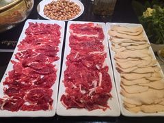 -潮汕三宝鲜牛肉火锅