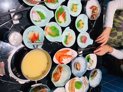 -淡尾·海鲜自助概念餐厅(虹桥南丰城店)