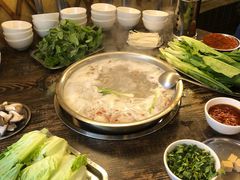 -巴山一绝烤全羊(三圣乡刘家花园店)