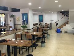 大堂-草桥清真牛肉锅贴扁食店