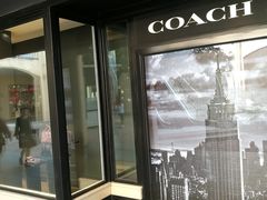 -COACH蔻驰(赛特奥特莱斯店)