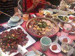 歌乐山辣子鸡-一个叫川的地方(麒麟新天地店)