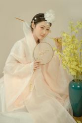 -虞美人汉服摄影