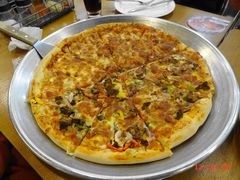 -Tube station站点比萨(王府井百货店)