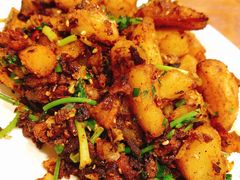 渣渣土豆-三猫黑鱼花(南大店)