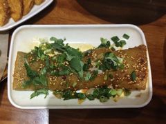 -爆炸头阿姨小四川正宗川味小吃(无任何分店)