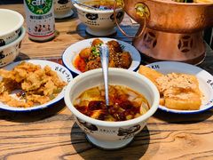 -成都你六姐·牛肉冒菜(上海环宇荟店)