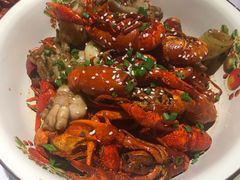 -霄汉牛三鲜湖北砂锅菜(万松园2店)