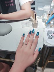 -丽心自助美甲美睫