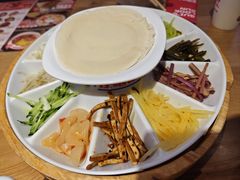-怪噜范·老贵阳街头名小吃(数博万达店)