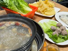 -濠轩阁特色生蚝火锅总店