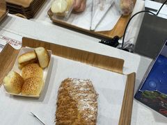 -PARIS BAGUETTE巴黎贝甜(周浦万达店)