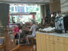 大堂-威珀斯酒店·珀萃美食餐厅 | 海鲜刺身·现烤生蚝·特色烤肉