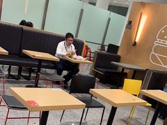 -麦当劳(北京大兴机场二层国内到达(安检外)店)