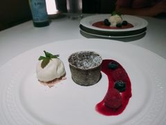 -Mogul Eatery·大亨餐酒馆