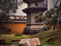 -龙华寺
