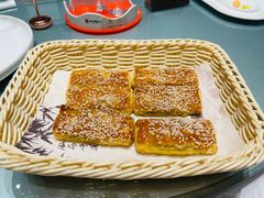 -泓历皇朝酒店(东亭店)