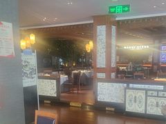 -八府香鸭·啫啫煲(华山路店)