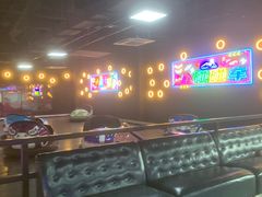 -利剑潮玩·团建·亲子·聚会