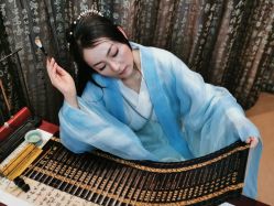 -汉仪华裳汉服馆(打浦桥店)