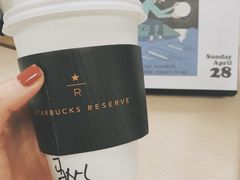 -星巴克臻选(北京银泰店)