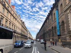 -乐蓬马歇百货公司(Rive Gauche)