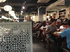 大堂-老头儿油爆虾(星光一期店)