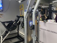 -超鹿运动(达信大厦店)