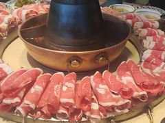 东镇肥牛-东镇老火锅(长春路首店)
