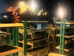 -鹿鸣山草本茶香火锅(园西路店)
