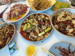 -辣盆盆麻辣小龙虾(哈尔滨总店)