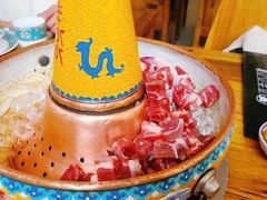 -毛辣果·贵州红酸汤牛肉火锅(西单店)