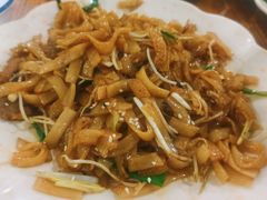 干炒牛河-南记食粥坊·宵夜大排档(莲花总店)