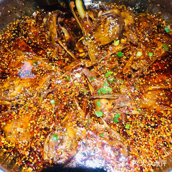 渝新干锅辣鸭头(徐水分店)