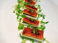 鱼子酱脆皮松板肉-解香楼(八盘岭路店)