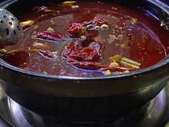 大锅-两角签串串香十一年老字号(机场路店)