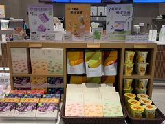 面包甜点陈列柜-奈雪的茶(龙湖西溪天街PRO店)