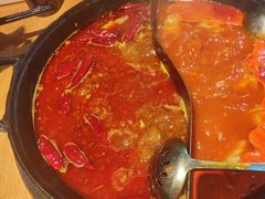 -三个四川人火锅(华联商厦店)